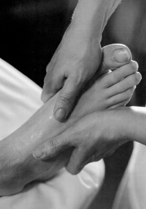 By The Lake Massage Therapy & Wellness Centre